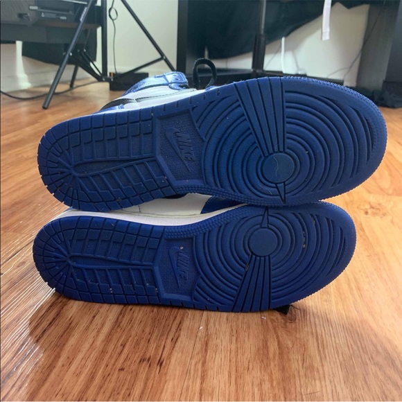 Air Jordan 1 Retro High OG ‘game royal’ main image 5